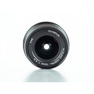Olympus Zuiko Digital ED 12mm f2.0 negro impecable