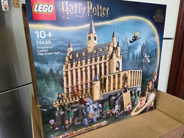 Lego Hogwarts 76435: Ampia sala da pranzo
