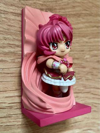 Figurita de Hikaru Shidô (Magic Knight Rayearth)