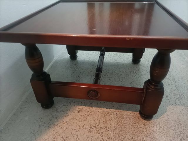 Mesa baja madera - cuadrada marrón