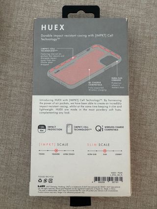 Funda HUEX de la marca LAUT para iPhone Pro Max 13