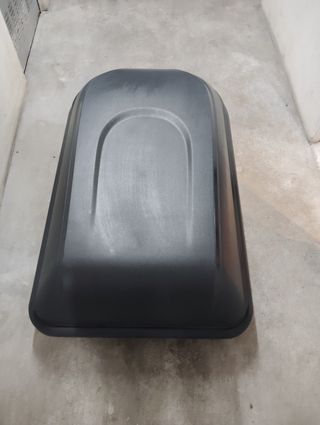 Cofre portaequipajes coche