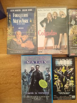 VHS películas Men in black Matrix y otras