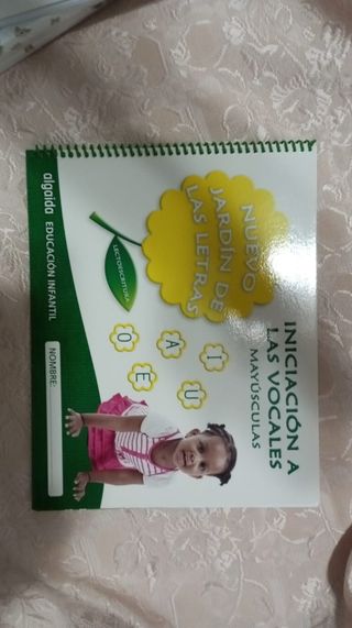  libros . Primaria