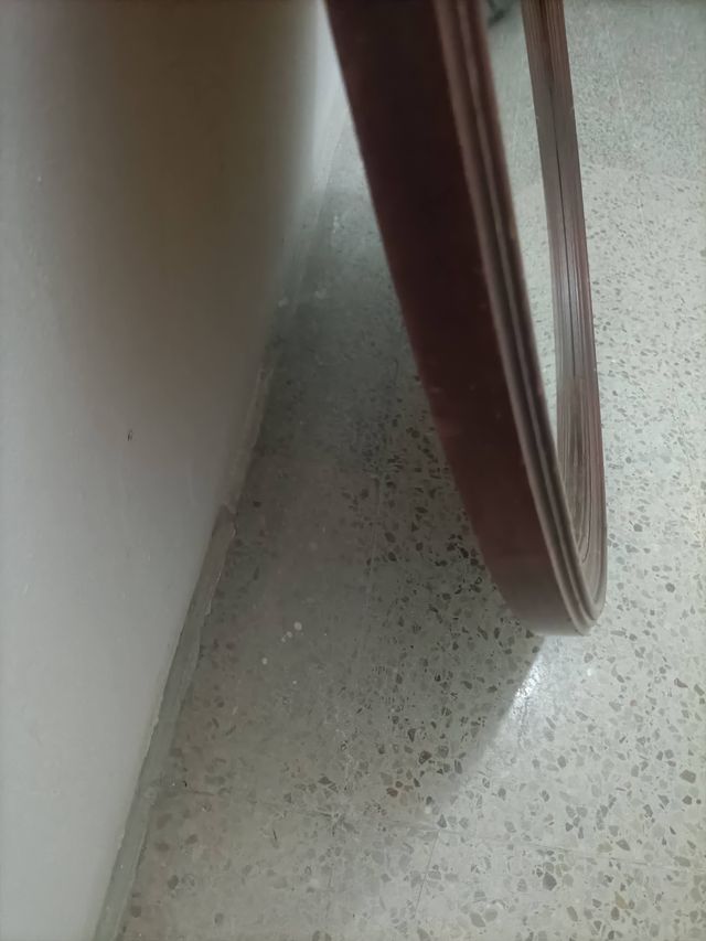 Espejo circular marrón