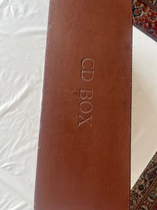 Caja vintage para CDs