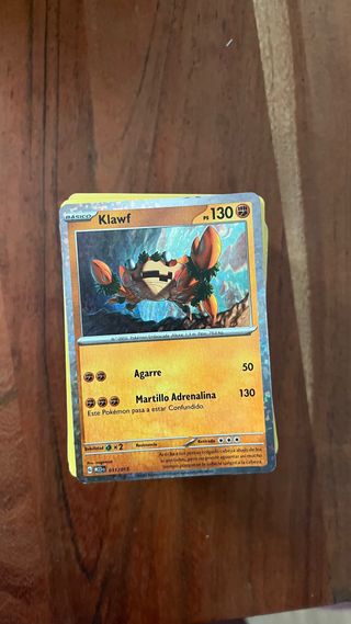 Lote de cartas Pokémon (~200)