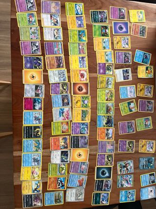 Lote de cartas Pokémon (~200)