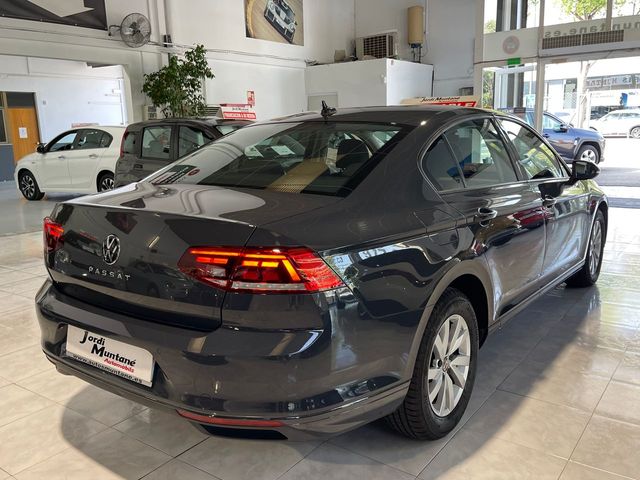 Volkswagen Passat 2.0 TDI 150CV BUSINESS .-" BAJO CONSUMO ".-" ETIQUETA C VERDE/ EURO 6 ".-" GARANTÍA CON COBERTURA EUROPEA ".-" VEHÍCULO RECOMENDADO ".-