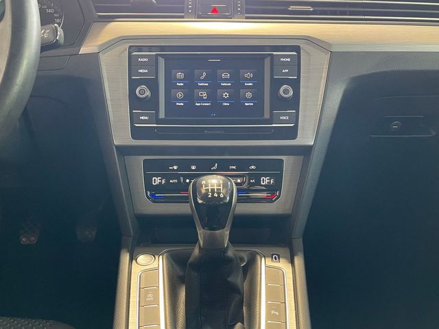 Volkswagen Passat 2.0 TDI 150CV BUSINESS .-" BAJO CONSUMO ".-" ETIQUETA C VERDE/ EURO 6 ".-" GARANTÍA CON COBERTURA EUROPEA ".-" VEHÍCULO RECOMENDADO ".-