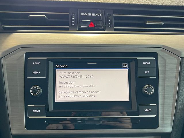 Volkswagen Passat 2.0 TDI 150CV BUSINESS .-" BAJO CONSUMO ".-" ETIQUETA C VERDE/ EURO 6 ".-" GARANTÍA CON COBERTURA EUROPEA ".-" VEHÍCULO RECOMENDADO ".-