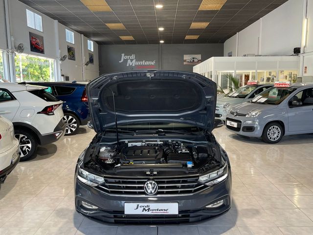 Volkswagen Passat 2.0 TDI 150CV BUSINESS .-" BAJO CONSUMO ".-" ETIQUETA C VERDE/ EURO 6 ".-" GARANTÍA CON COBERTURA EUROPEA ".-" VEHÍCULO RECOMENDADO ".-