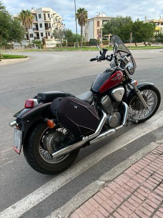 Honda Shadow VT 600 C - 94
