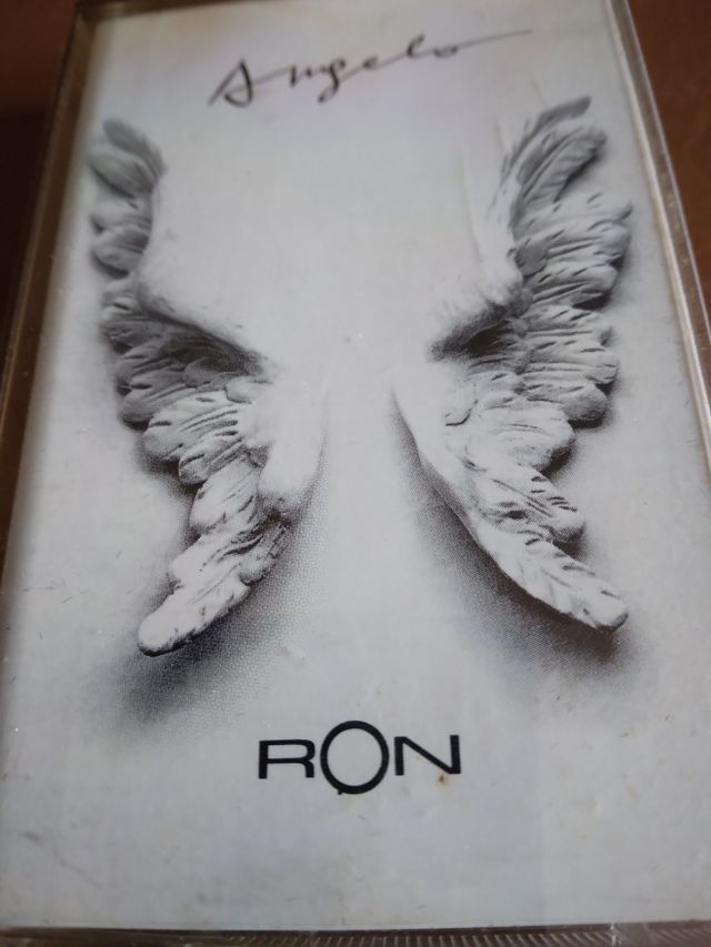 Musicassette e CD Ron