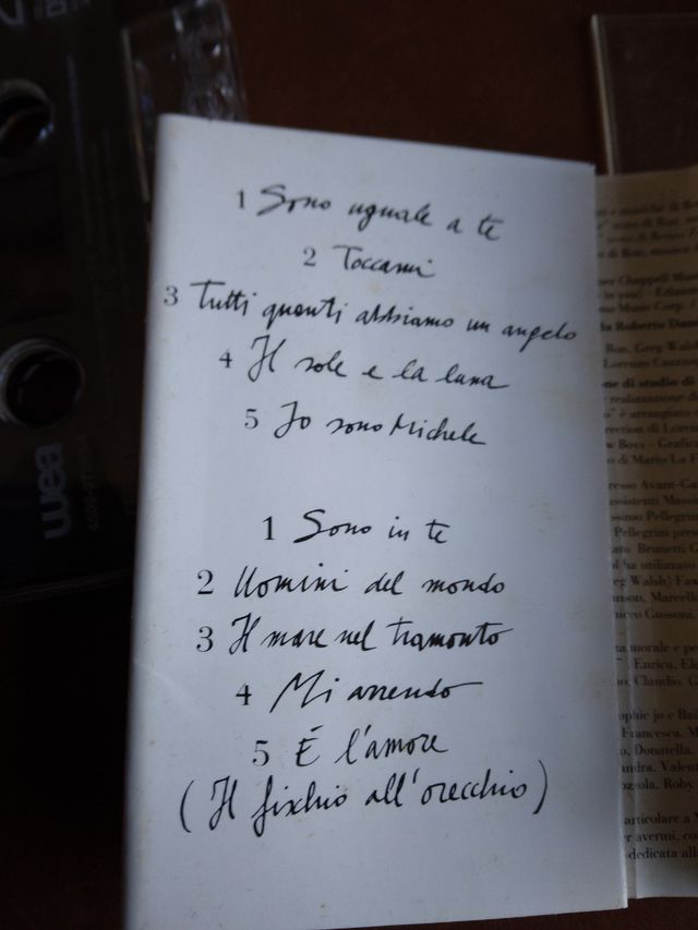 Musicassette e CD Ron