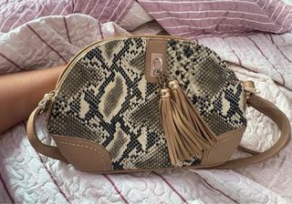 Bolso mujer serpiente