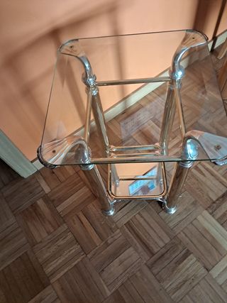 Mesa cristal moderna - 60cm