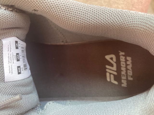 Zapatillas Fila Memory Gris