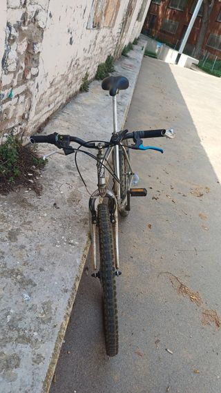 Vendo bicicleta por falta de espacio y mudanza