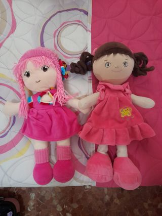 Muñecas peluche