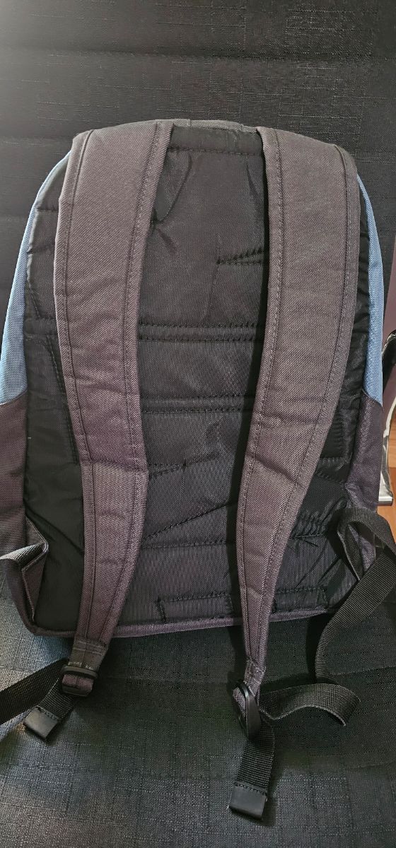 Mochila Nike Air - Azul y Negra