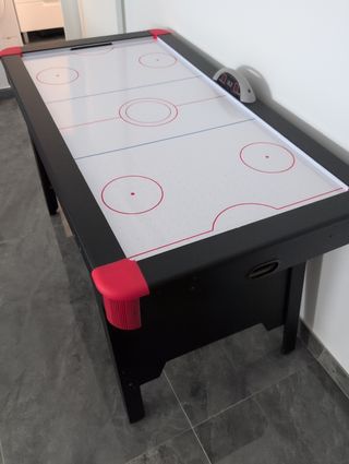 Mesa Air Hockey