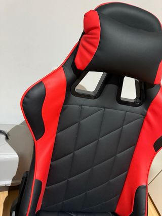 Silla Gaming roja y negra