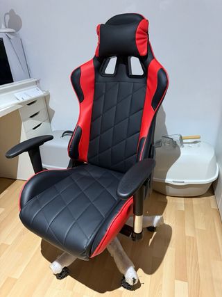 Silla Gaming roja y negra