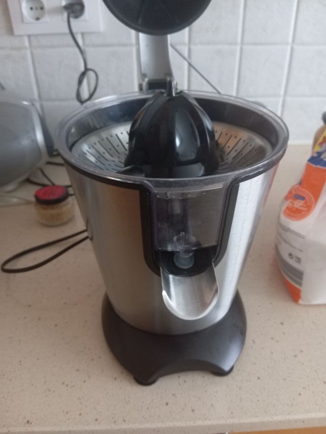 Exprimidor Citrus Sogo