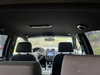 Volkswagen Golf 2004