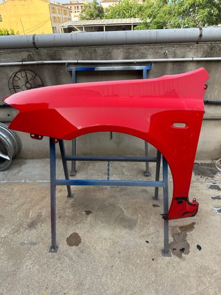 Aleta Izquierda Fiat Stilo - Rojo