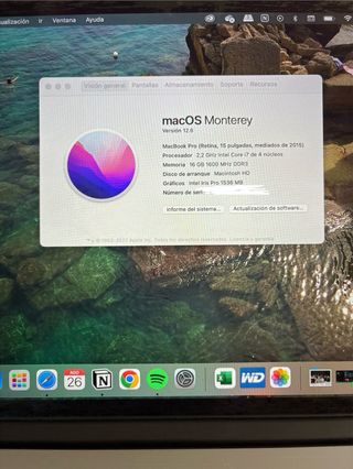 Macbook Pro 15"(mid 2015).Batería y cargador nuevo