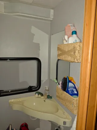 Caravana Knaus Sudwind 490tk