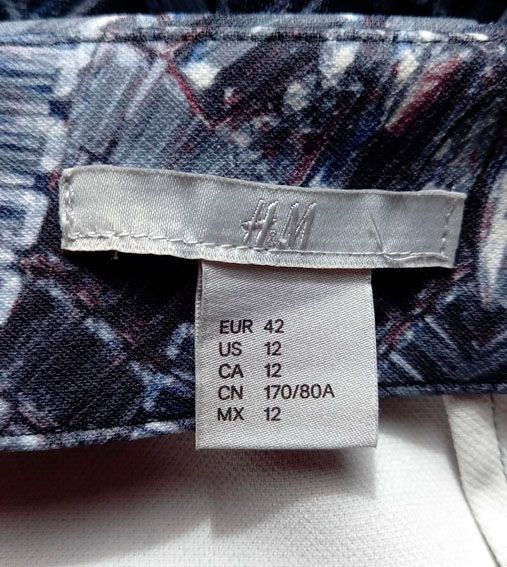 Falda de cóctel estampada en azules