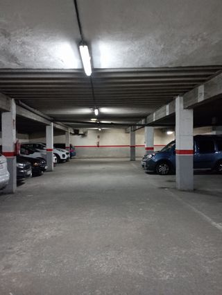 Alquiler plaza garaje en calle Llano Ponte, Avilés