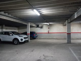 Alquiler plaza garaje en calle Llano Ponte, Avilés