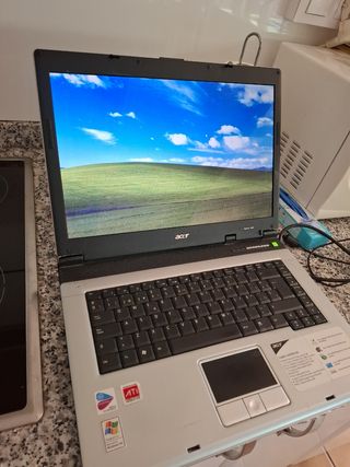 Portátil Acer Aspire 1692 WLMi