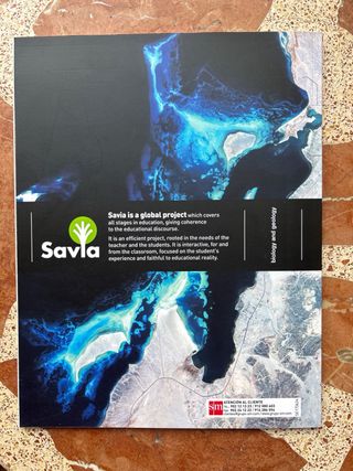 Biology and geology. 3 Secondary. Savia