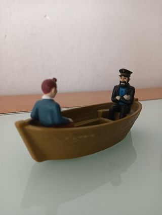 Barco Tintín y Haddock figura 