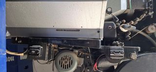 2 Proyectores OSSA cine antiguos