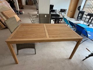 Mesa de madera