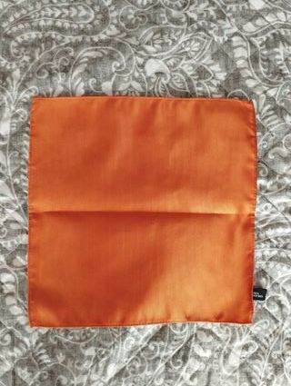 Lenços de bolso novos