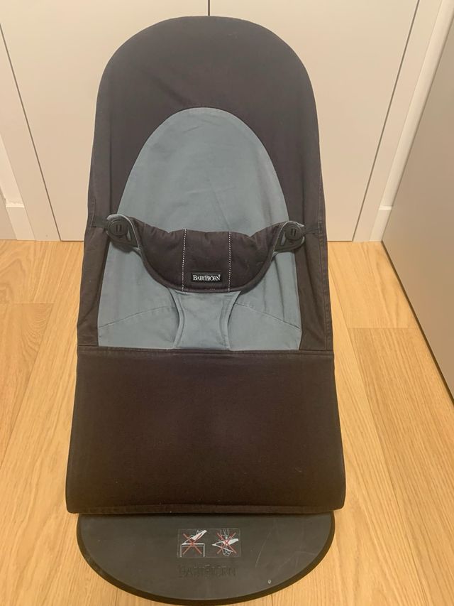 Babysitter Balance y Juegte de Madera Babybjörn