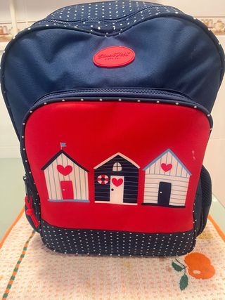 Mochila infantil Bluebell Kids
CON CARRO Y ESTUCHE