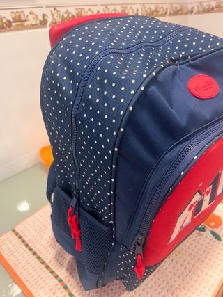 Mochila infantil Bluebell Kids
CON CARRO Y ESTUCHE