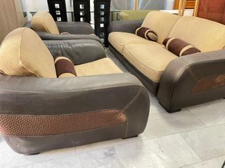 CONJUNTO DE SOFAS!! HACEMOS ENTREGAS A DOMICILIO!!