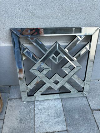 Espejo decorativo plateado geometría 