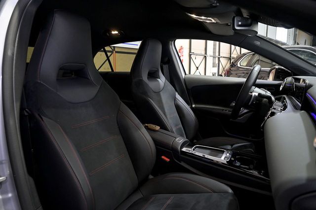 Mercedes Clase A   A 180 d 