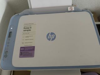 Impresora HP DeskJet compacta