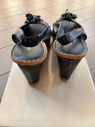 Sandali donna con zeppa neri in pelle